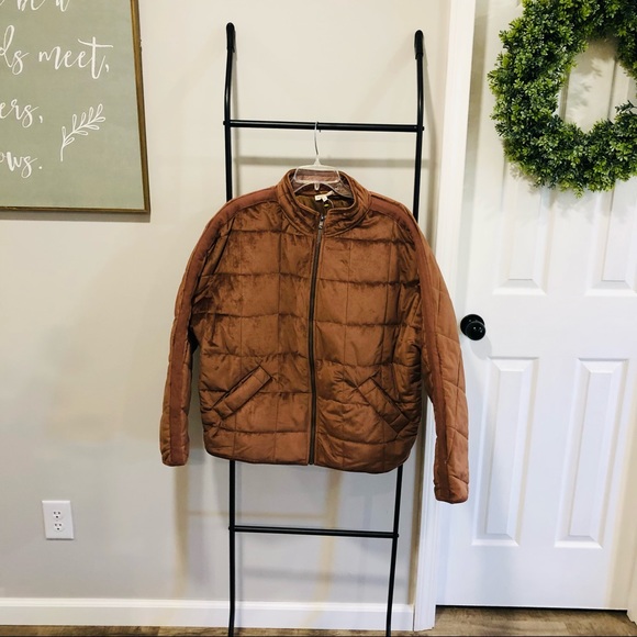 Main Strip Soft Quilted Dusty Pink Jacket - Picture 10 of 15